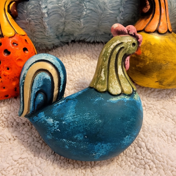 Hand Painted Hens Decor - Picture 2 of 4